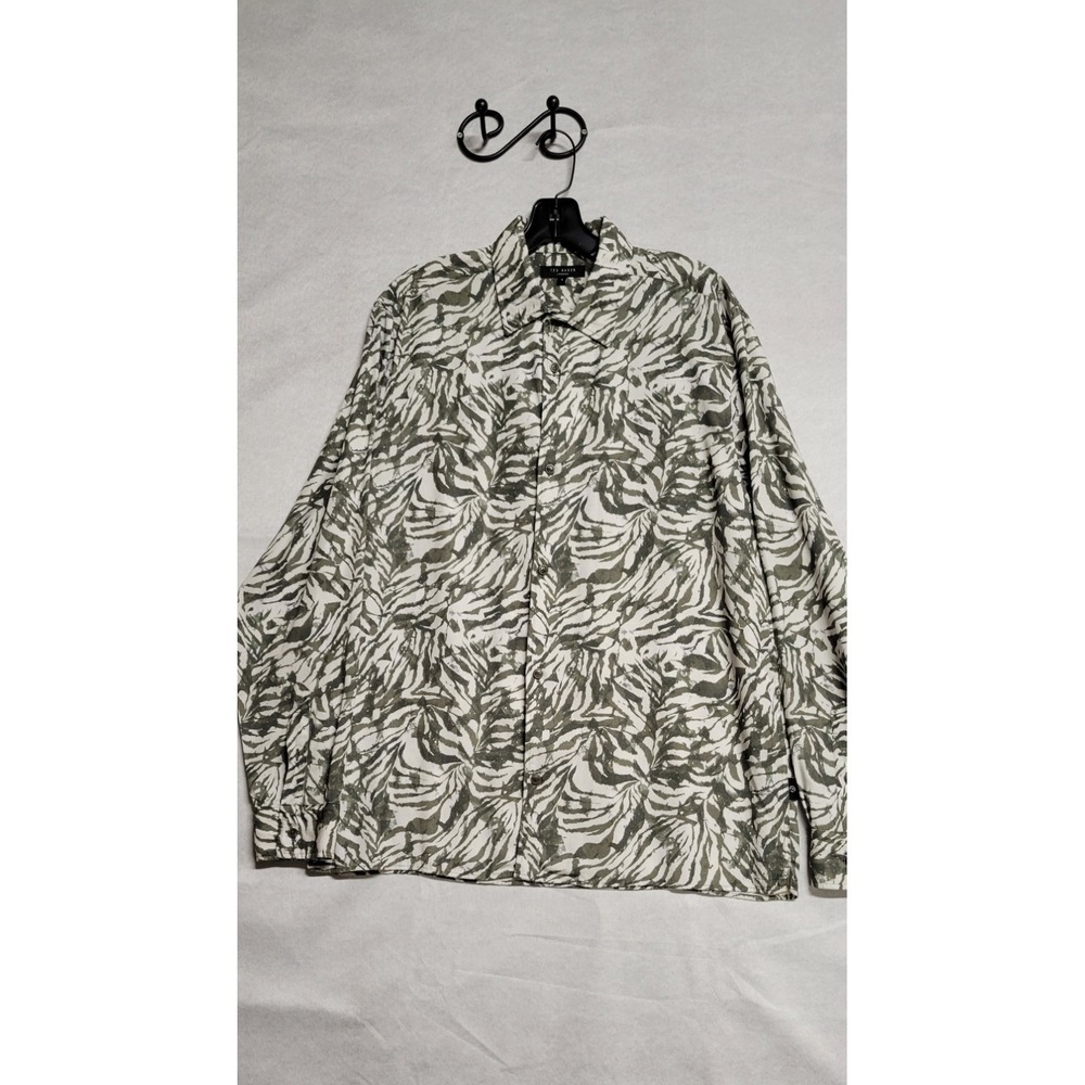 White With Gray Print LS Ted Baker Button Up Shirt Size L
